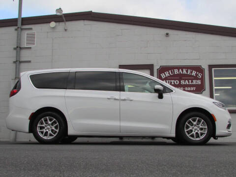 2023 Chrysler Pacifica for sale at Brubakers Auto Sales in Myerstown PA