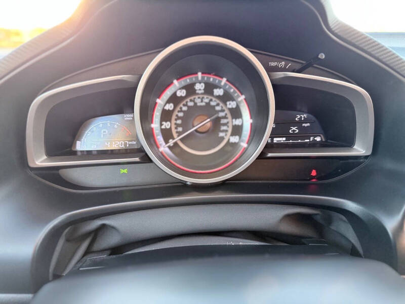 2016 Mazda MAZDA3 i Sport