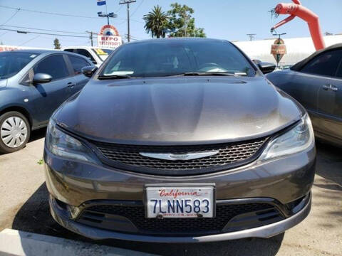 2015 Chrysler 200 S