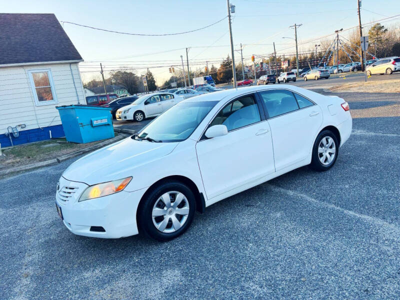 2007 Toyota Camry LE photo 3
