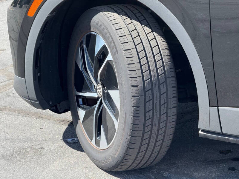 2021 Volkswagen ID.4 Pro