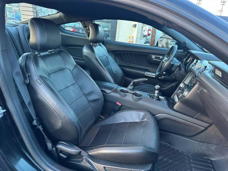 2017 Ford Mustang GT Premium