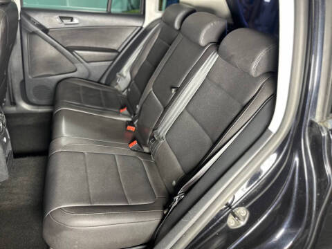 2011 Volkswagen Tiguan