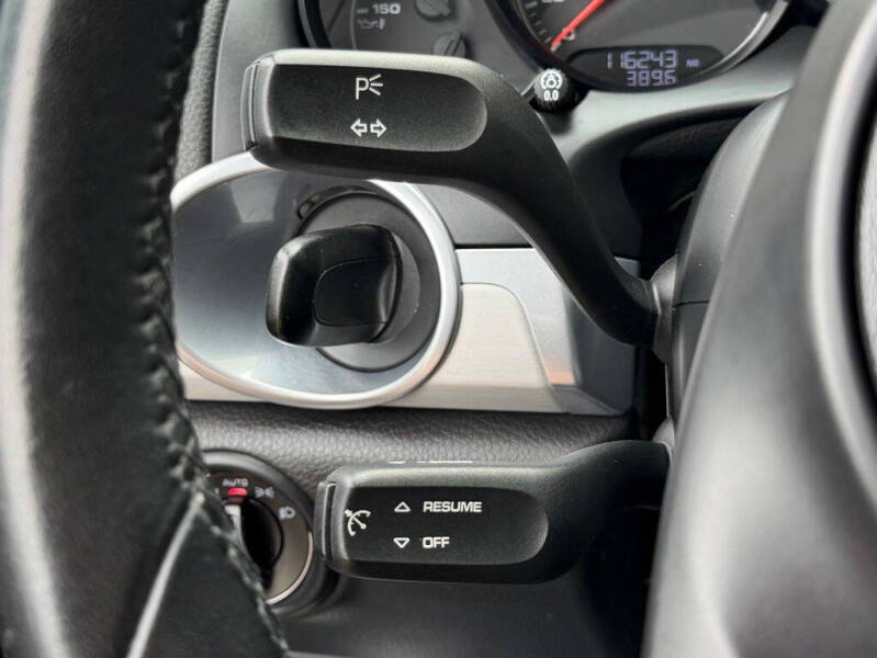 2013 Porsche Cayenne GTS