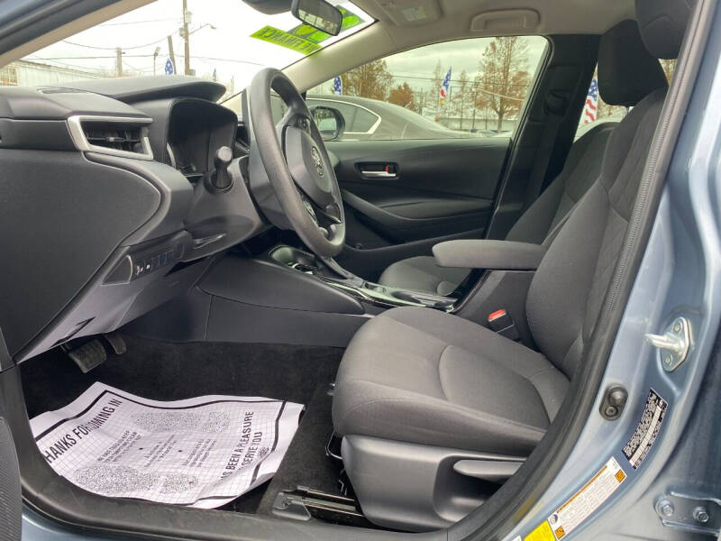 2020 Toyota Corolla LE