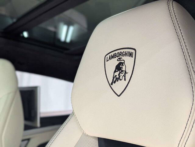 2019 Lamborghini Urus