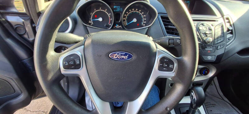2017 Ford Fiesta SE