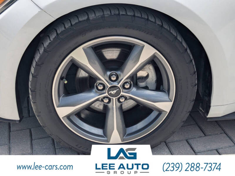 2016 Ford Mustang V6