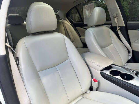 2021 Infiniti Q50 Luxe