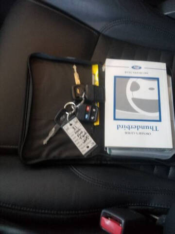 2002 Ford Thunderbird Deluxe