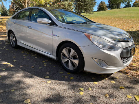 2011 Hyundai Sonata Hybrid for sale at BELOW BOOK AUTO SALES in Idaho Falls ID