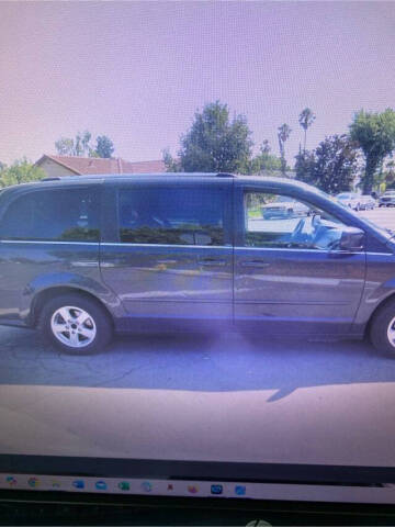 2011 Dodge Grand Caravan Crew