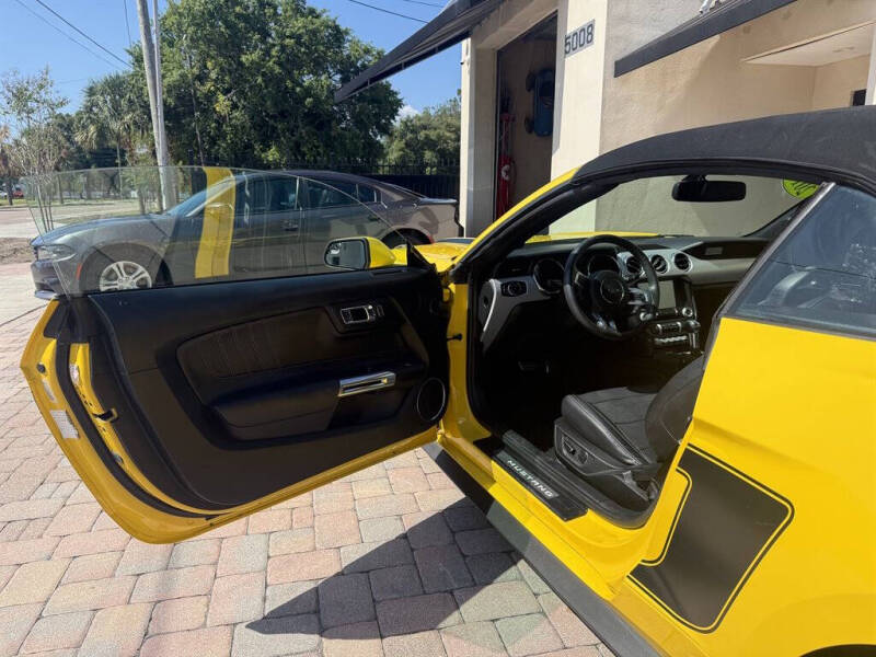 2017 Ford Mustang EcoBoost Premium