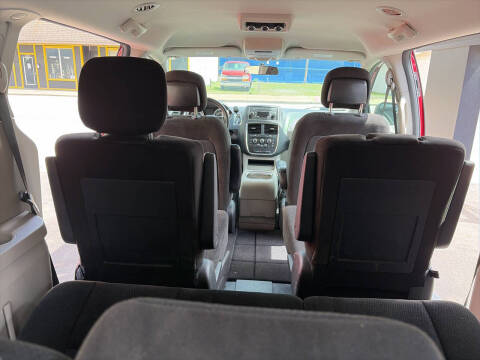 2016 Dodge Grand Caravan SXT Plus