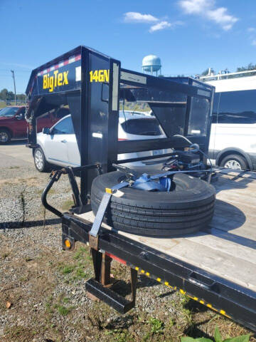 2021 Big Tex Trailer 14GN-25bk+5mr