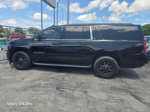 2018 Chevrolet Suburban LT