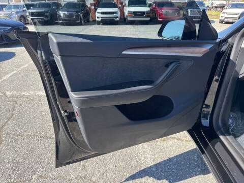 2025 Tesla Model Y Long Range