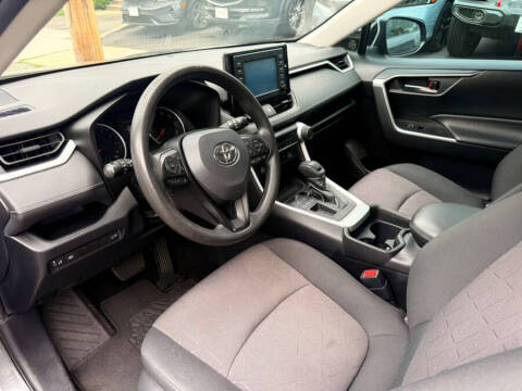 2019 Toyota RAV4 XLE