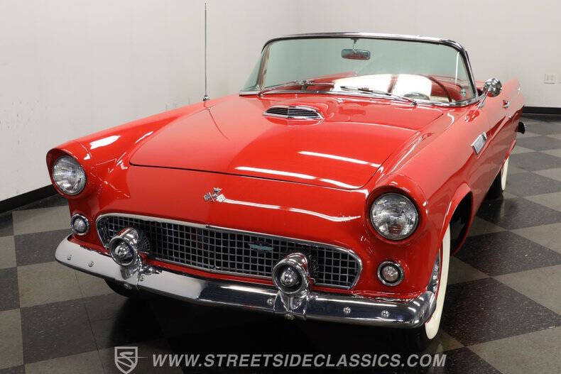 1955 Ford Thunderbird