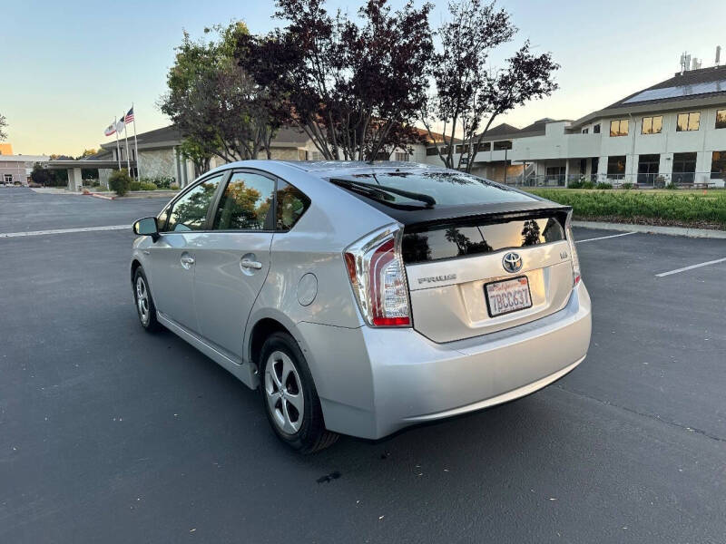 2013 Toyota Prius Two