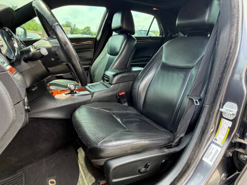 2014 Chrysler 300