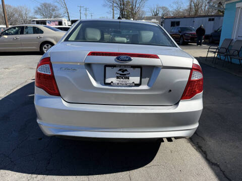 2012 Ford Fusion S