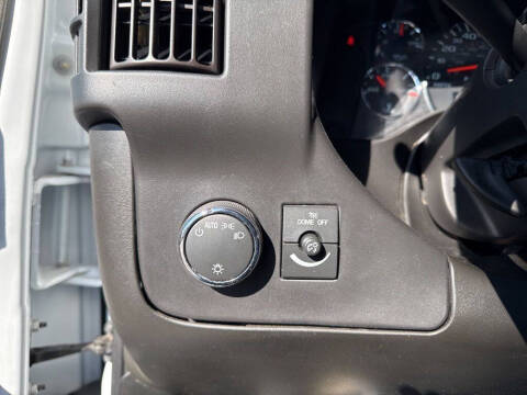 2023 GMC Savana 2500