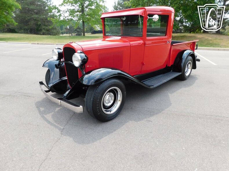 1933 Chevrolet Apache
