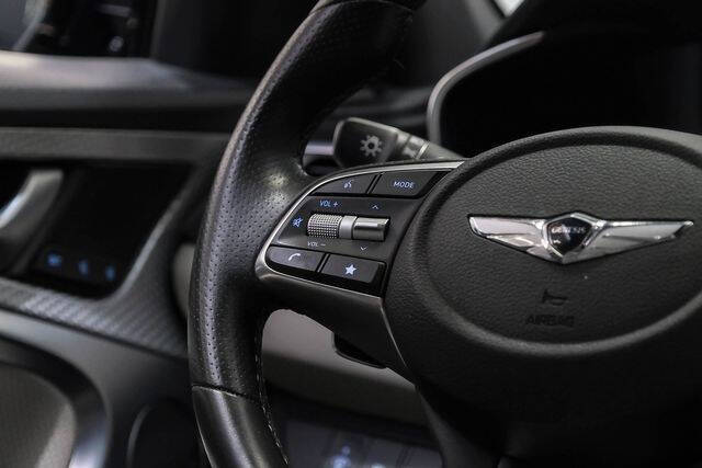 2023 Genesis G70