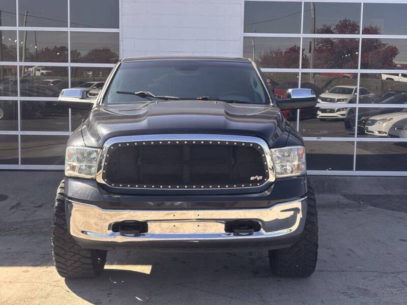 2016 RAM 1500 SLT