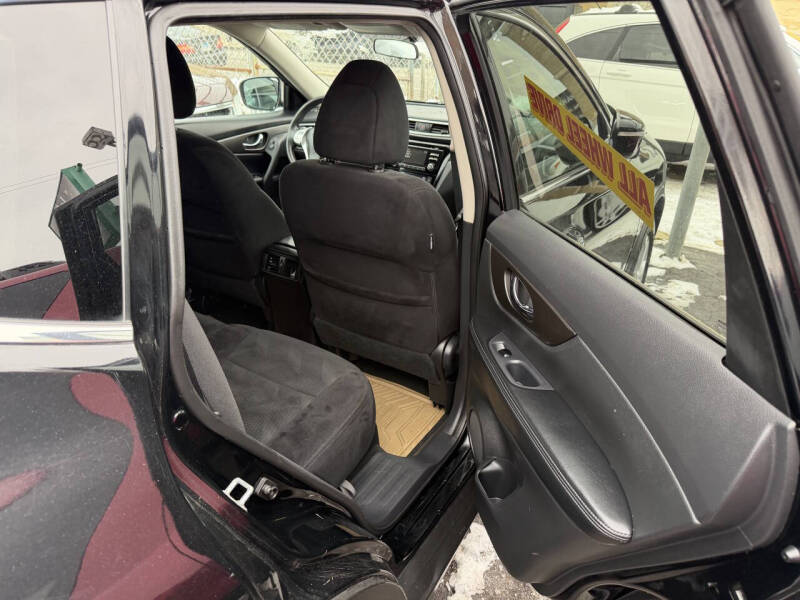 2014 Nissan Rogue SV