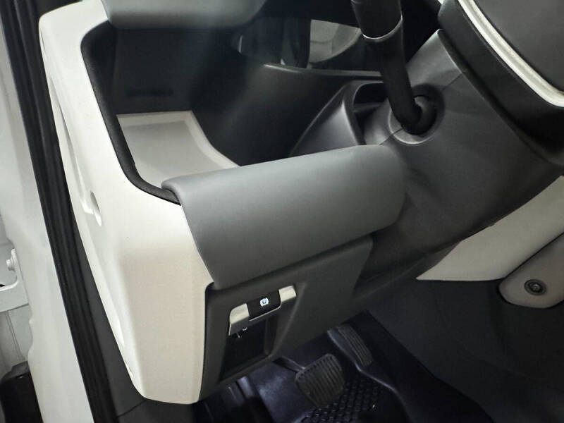 2023 Land Rover Defender 130 First Edition