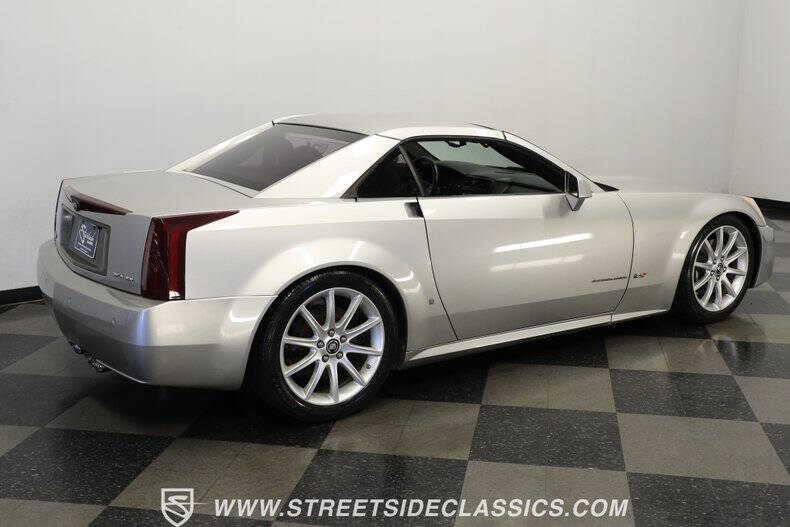 2006 Cadillac XLR-V