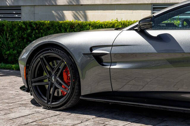 2026 Aston Martin Vantage