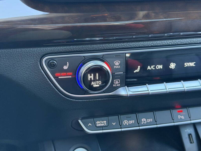 2019 Audi Q5 quattro Premium Plus 45 TFSI