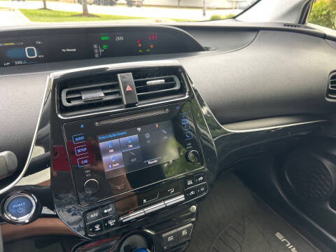 2017 Toyota Prius Two