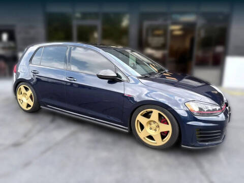 2017 Volkswagen Golf GTI