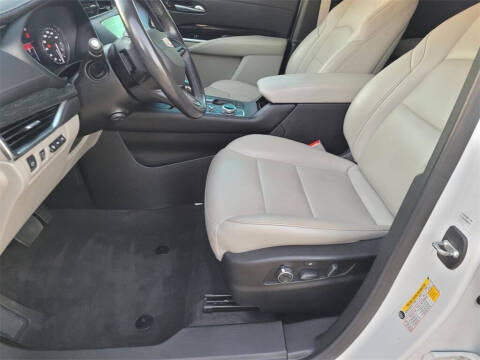 2019 Cadillac XT4 Premium Luxury