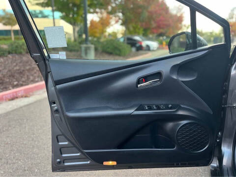 2017 Toyota Prius Two