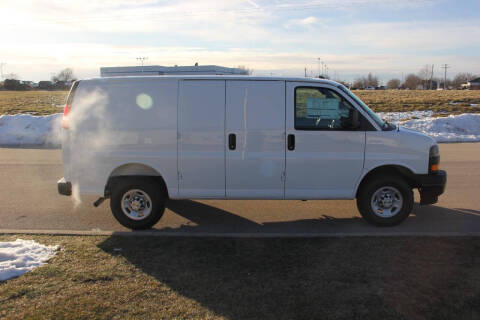 2025 Chevrolet Express 3500
