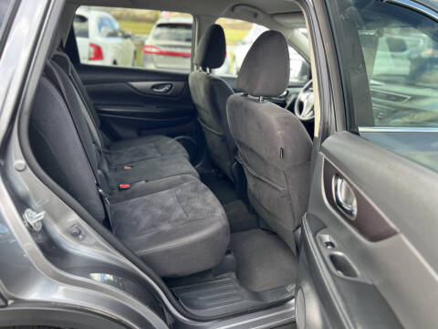 2015 Nissan Rogue SV