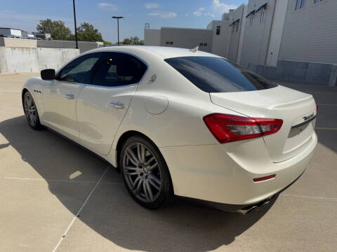 2015 Maserati Ghibli