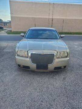 2006 Chrysler 300 for sale at Deal Zone Auto Sales in Orlando FL