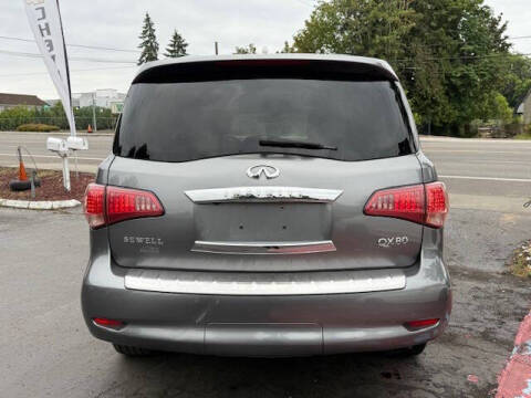2015 Infiniti QX80