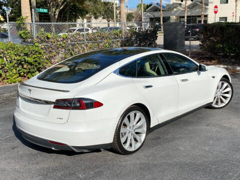 2012 Tesla Model S Performance