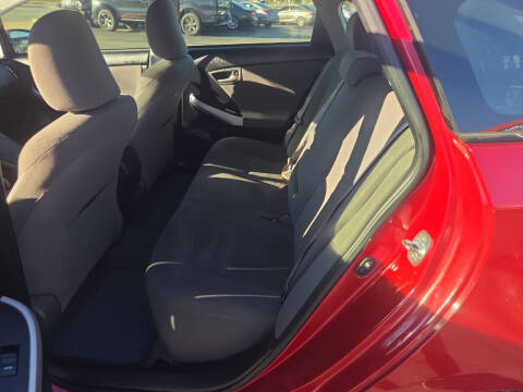 2013 Toyota Prius Four