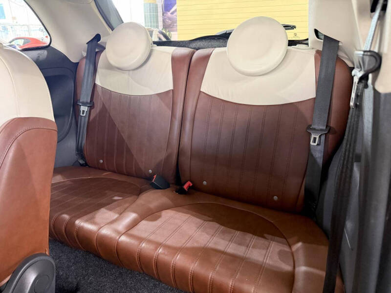 2012 FIAT 500 Lounge