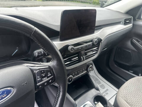 2021 Ford Escape SE