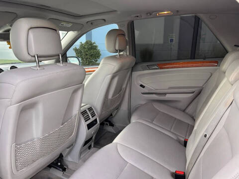 2009 Mercedes-Benz M-Class ML 320 BlueTEC