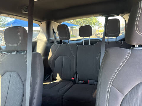 2020 Chrysler Pacifica Touring